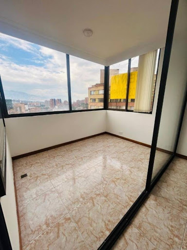 Apartamento en venta en El Portal, Envigado · foto 11 de 18