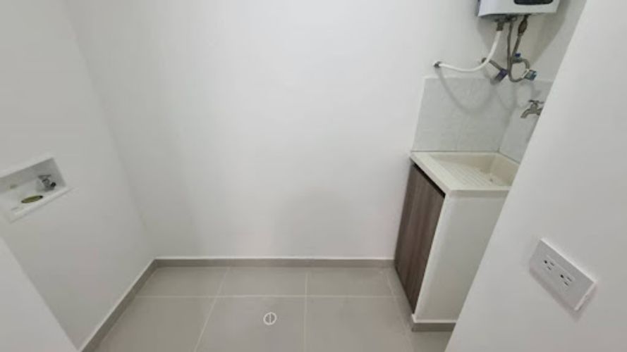 Apartamento de 3 alcobas en arriendo en San Diego, Medellín, 79 m² · foto 5 de 20