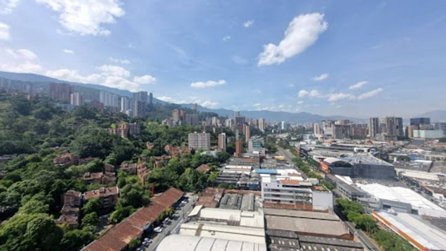 Apartamento de 3 alcobas en arriendo en San Diego, Medellín, 79 m² · foto 10 de 20