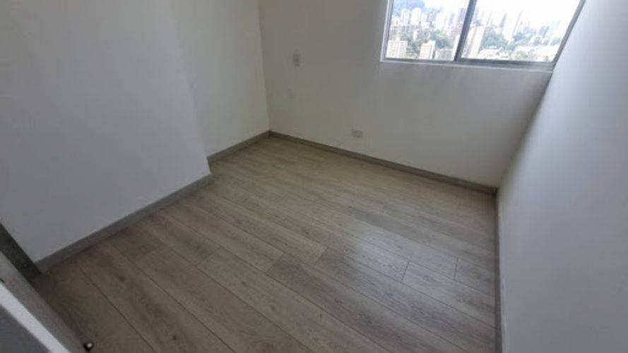Apartamento de 3 alcobas en arriendo en San Diego, Medellín, 79 m² · foto 14 de 20