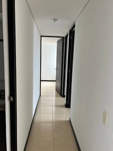 Apartamento en venta en Suramérica, Itagüí · foto 3 de 15