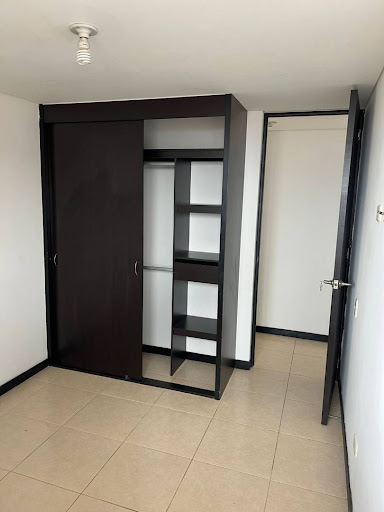 Apartamento en venta en Suramérica, Itagüí · foto 5 de 15