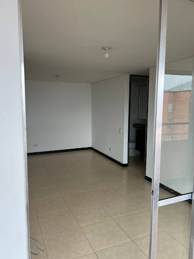 Apartamento en venta en Suramérica, Itagüí · foto 7 de 15