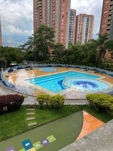 Apartamento en venta en Suramérica, Itagüí · foto 14 de 15