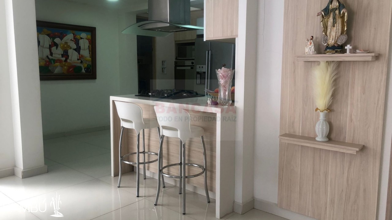 Apartamento en venta en Laureles, Medellín · foto 5 de 18