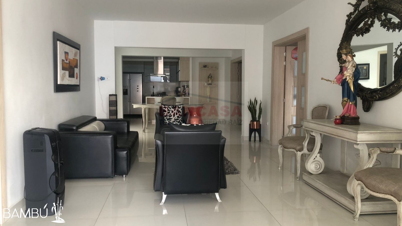 Apartamento en venta en Laureles, Medellín · foto 8 de 18