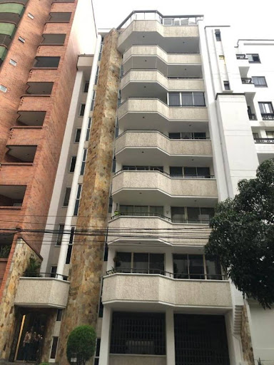Apartamento en venta en Santa Teresita, Medellín · foto 2 de 12