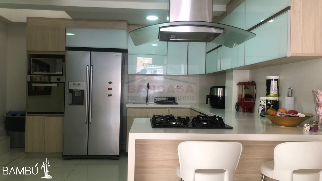 Apartamento en venta en Laureles, Medellín · foto 16 de 18