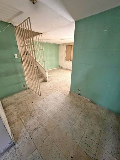 Casa de 4 alcobas en venta en Santa Mónica, Medellín, 270 m² · foto 3 de 16