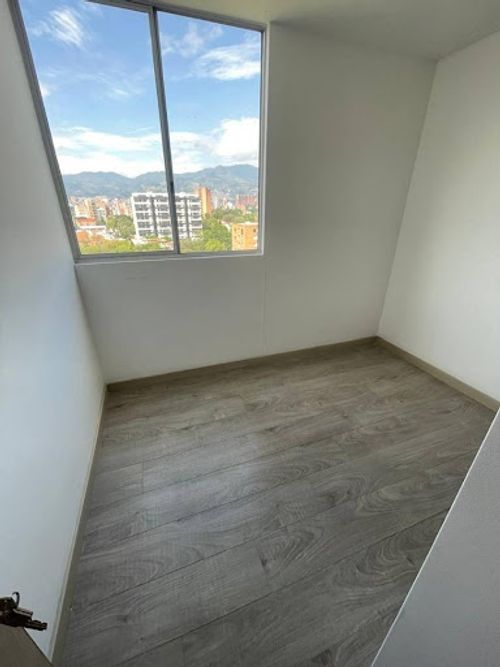 Apartamento de 3 alcobas en arriendo en San German, Medellín, 65 m² · foto 6 de 15