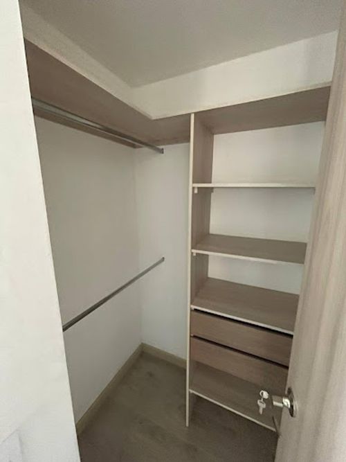 Apartamento de 3 alcobas en arriendo en San German, Medellín, 65 m² · foto 12 de 15