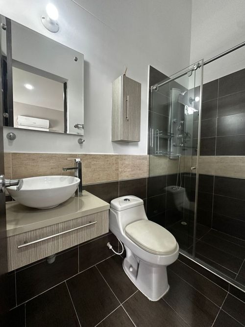 Casa de 5 alcobas en venta en La Sabana, Villa del Rosario, 370 m² · foto 12 de 24