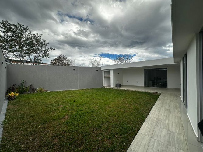 Casa de 5 alcobas en venta en La Sabana, Villa del Rosario, 370 m² · foto 23 de 24