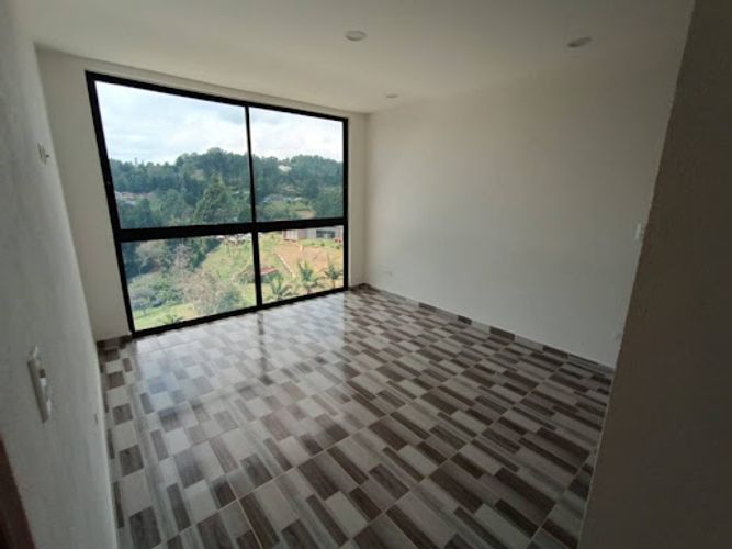 Finca en arriendo en El Zango, Guarne, 130 m² · foto 4 de 14
