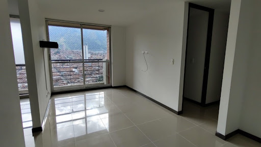 Apartamento en Arriendo en Niquia, Bello - 2