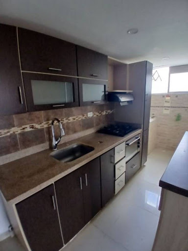 Apartamento en arriendo en Los Colores, Medellín · foto 11 de 19