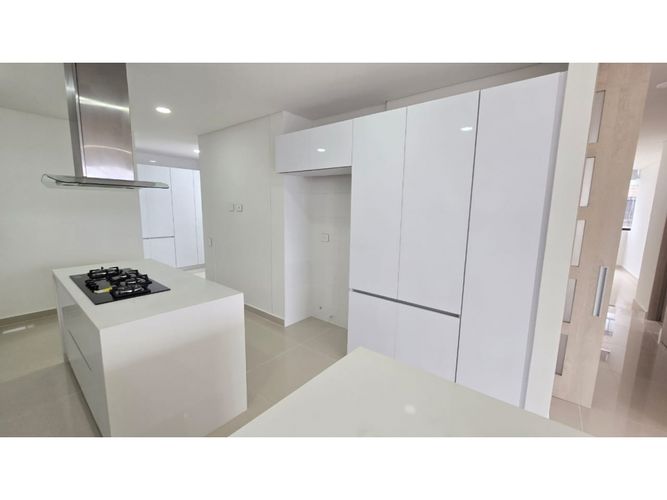 Apartamento de 4 alcobas en venta en Mirador Del Cacique, Bucaramanga, 187 m² · foto 5 de 24