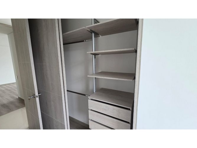 Apartamento de 4 alcobas en venta en Mirador Del Cacique, Bucaramanga, 187 m² · foto 6 de 24