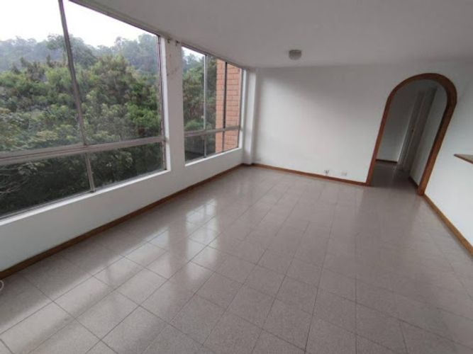 Apartamento de 4 alcobas en arriendo en Las Palmas, Medellín, 98 m² · foto 10 de 12