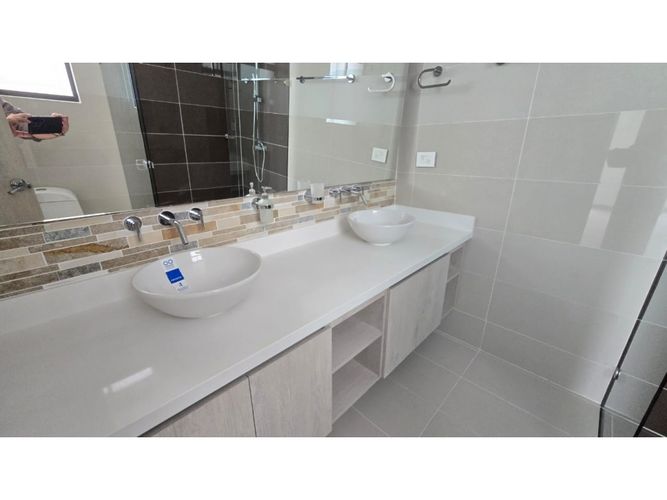 Apartamento de 4 alcobas en venta en Mirador Del Cacique, Bucaramanga, 187 m² · foto 23 de 24