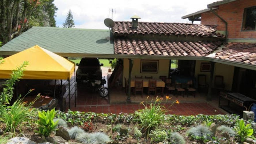 Finca en arriendo en El Salado, Guarne, 250 m² · foto 4 de 16