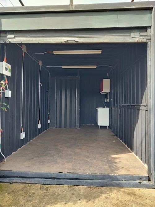 Local en arriendo en Santa Elena, Medellín, 15 m² · foto 4 de 5