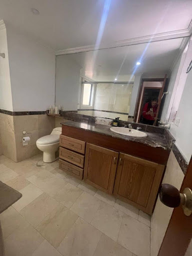 Apartamento en arriendo en Los Balsos, Medellín · foto 2 de 22