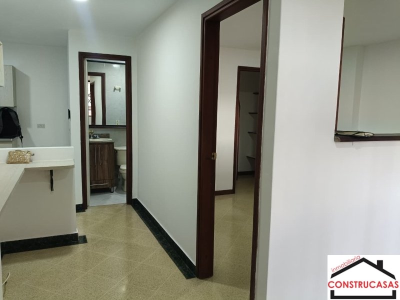1BR Apartment in Laureles (39 m²) - 2