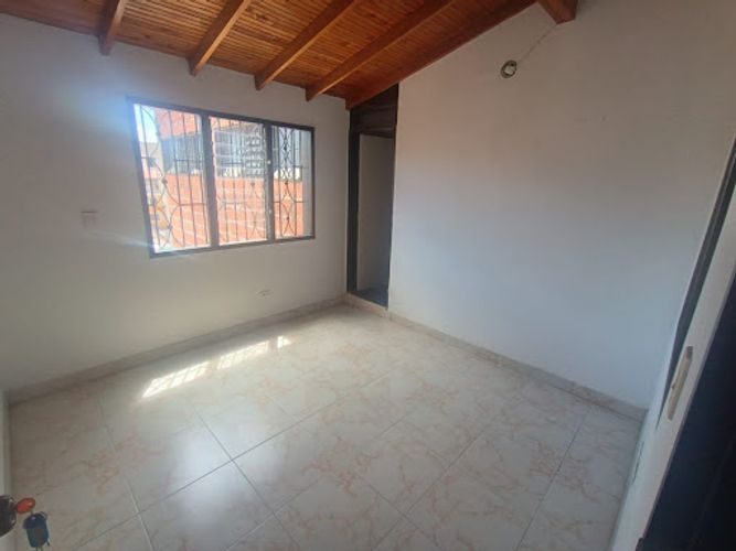 Oficina en arriendo en El Salado, Guarne, 13 m² · foto 2 de 2
