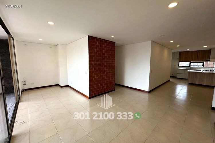 Apartamento de 3 alcobas en arriendo en Los Parra, Medellín, 138 m² · foto 2 de 24
