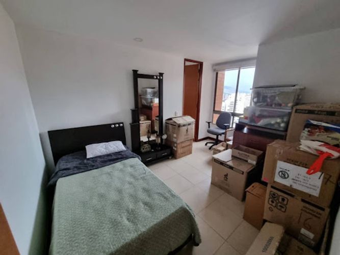 Apartamento de 3 alcobas en arriendo en Trinidad, Medellín, 138 m² · foto 5 de 16