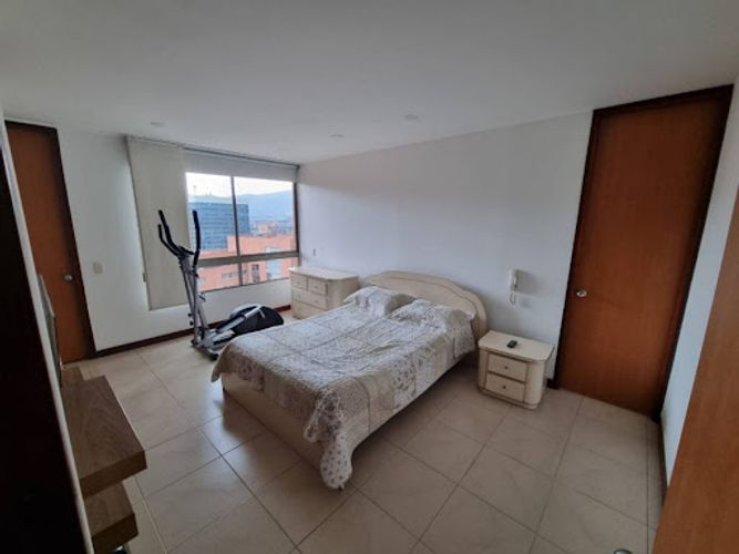 Apartamento de 3 alcobas en arriendo en Trinidad, Medellín, 138 m² · foto 14 de 16