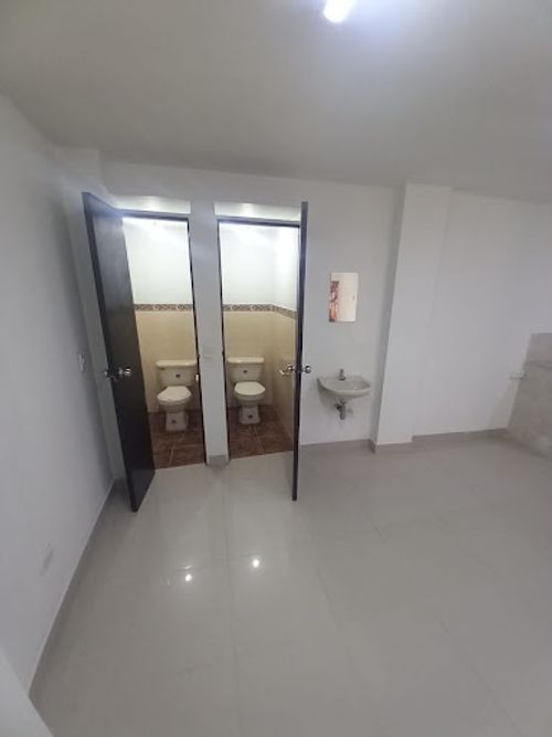Local en arriendo en Bellavista, Bello, 120 m² · foto 3 de 9