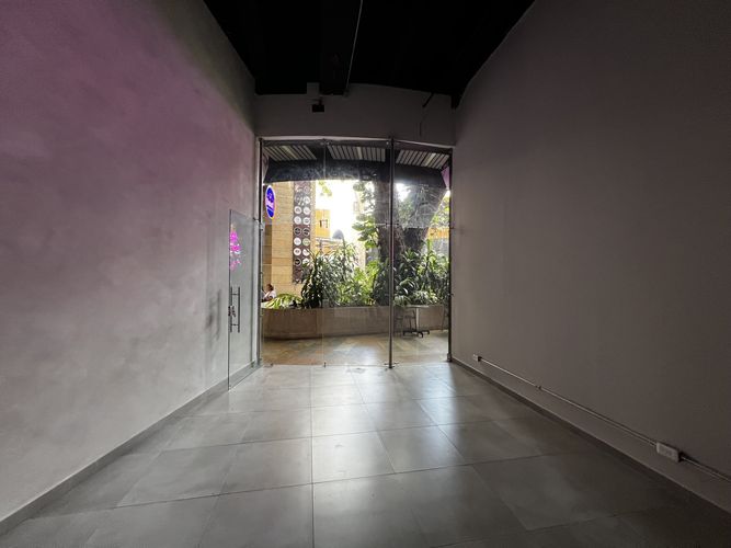 Local en venta en Unicentro Cali, Cali, 45 m² · foto 7 de 7