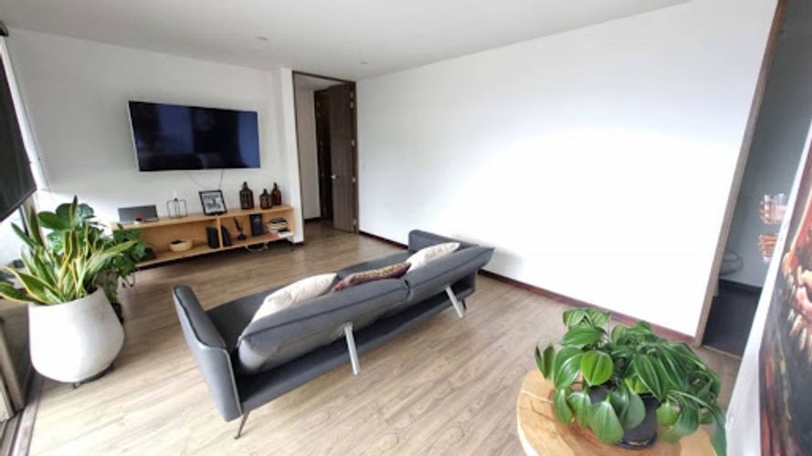 Apartamento de 1 alcoba en arriendo en Los Balsos, Medellín, 70 m² · foto 2 de 9