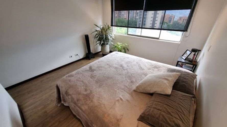 Apartamento de 1 alcoba en arriendo en Los Balsos, Medellín, 70 m² · foto 7 de 9