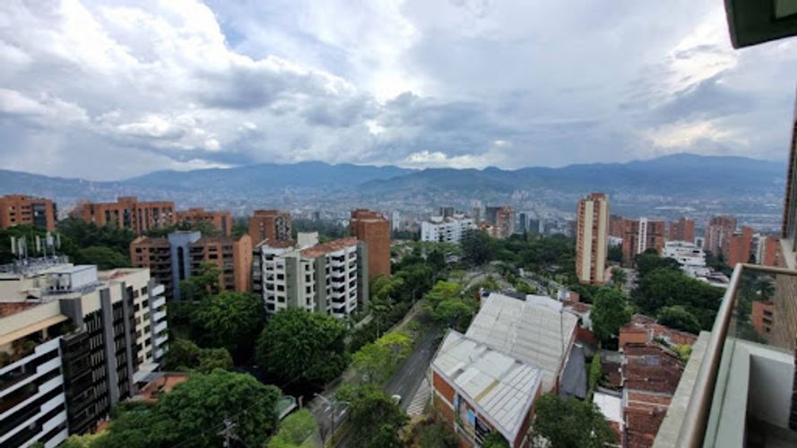 Apartamento de 1 alcoba en arriendo en Los Balsos, Medellín, 70 m² · foto 9 de 9