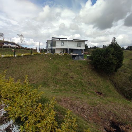 Casa de 4 alcobas en venta en Cuchillas De San Jose, Rionegro · foto 6 de 12