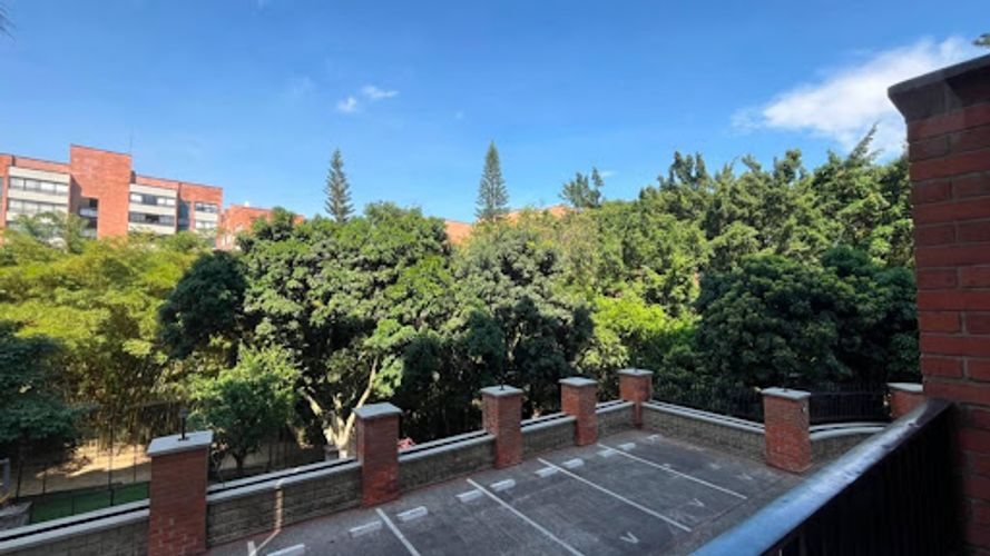Apartamento de 2 alcobas en arriendo en Los Balsos, Medellín, 120 m² · foto 6 de 22
