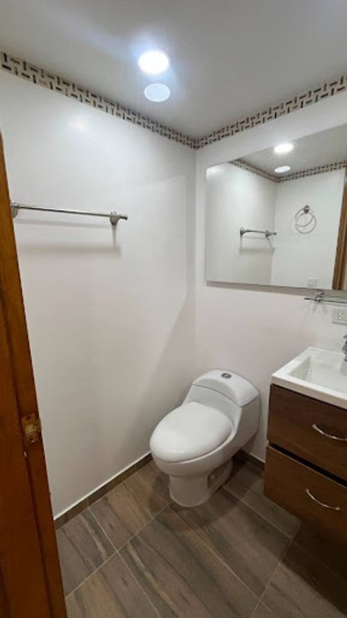 Apartamento de 2 alcobas en arriendo en Los Balsos, Medellín, 120 m² · foto 12 de 22