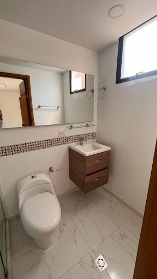 Apartamento de 2 alcobas en arriendo en Los Balsos, Medellín, 120 m² · foto 20 de 22