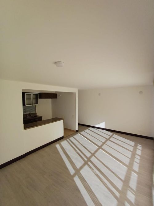 Apartamento de 3 alcobas en venta en Hacienda Casablanca La Sierra, Madrid, 83 m² · foto 12 de 24