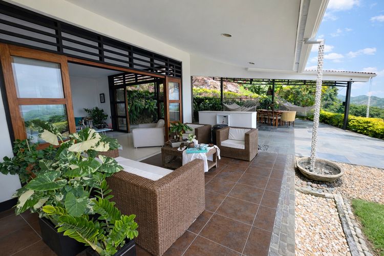 Casa de 4 alcobas en venta en Acopi, Yumbo, 480 m² · foto 4 de 18