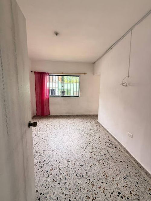 Casa de 4 alcobas en venta en Prado, Medellín, 110 m² · foto 5 de 24