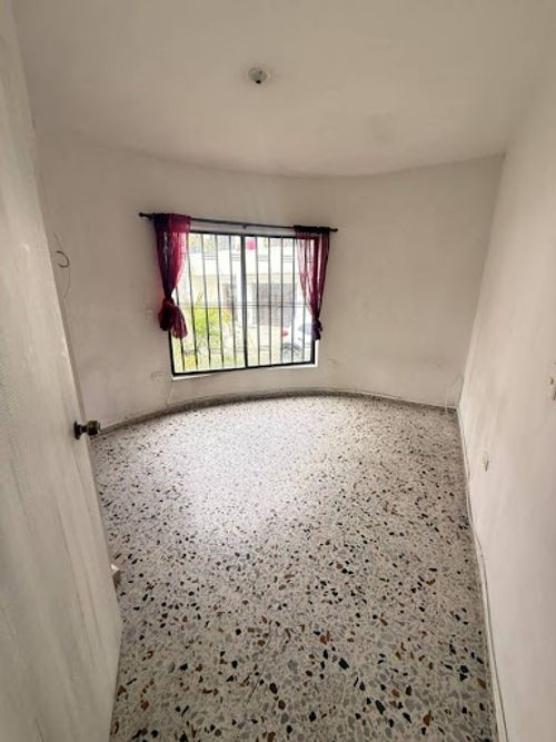 Casa de 4 alcobas en venta en Prado, Medellín, 110 m² · foto 11 de 24