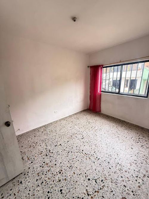 Casa de 4 alcobas en venta en Prado, Medellín, 110 m² · foto 17 de 24