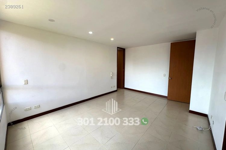 Apartamento de 3 alcobas en arriendo en Los Parra, Medellín, 138 m² · foto 11 de 24