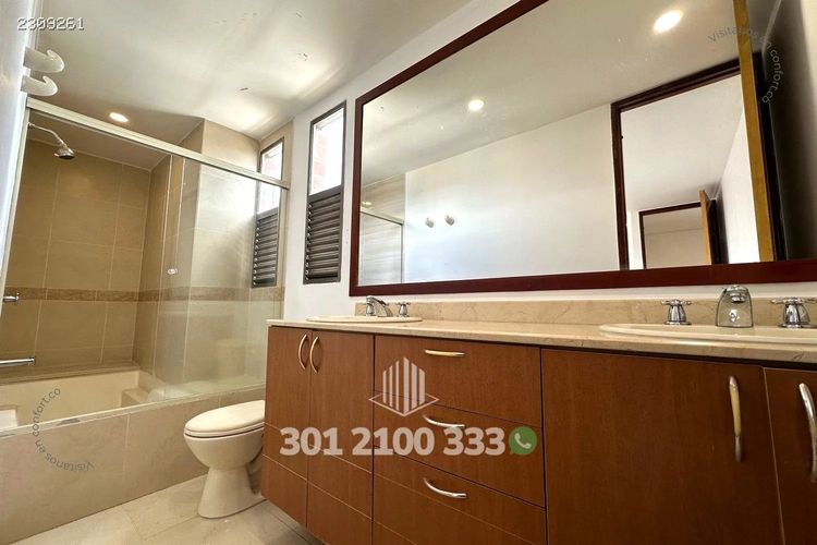 Apartamento de 3 alcobas en arriendo en Los Parra, Medellín, 138 m² · foto 16 de 24