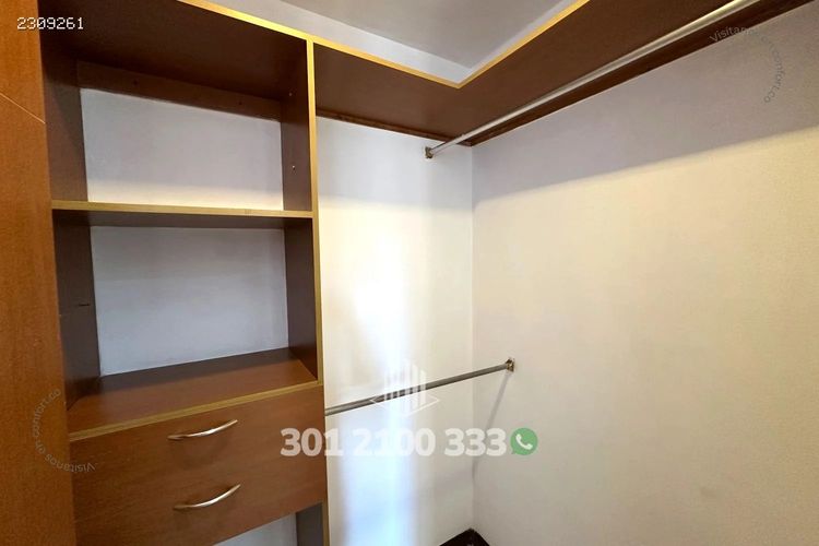 Apartamento de 3 alcobas en arriendo en Los Parra, Medellín, 138 m² · foto 21 de 24