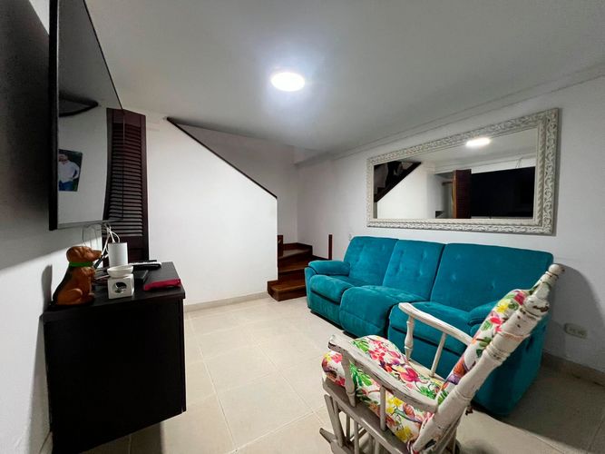 Apartamento de 3 alcobas en arriendo en San Lucas, Medellín, 215 m² · foto 17 de 20